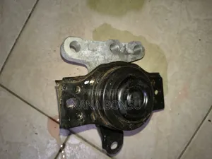 2016 Chevrolet Spark Gear Box Seat