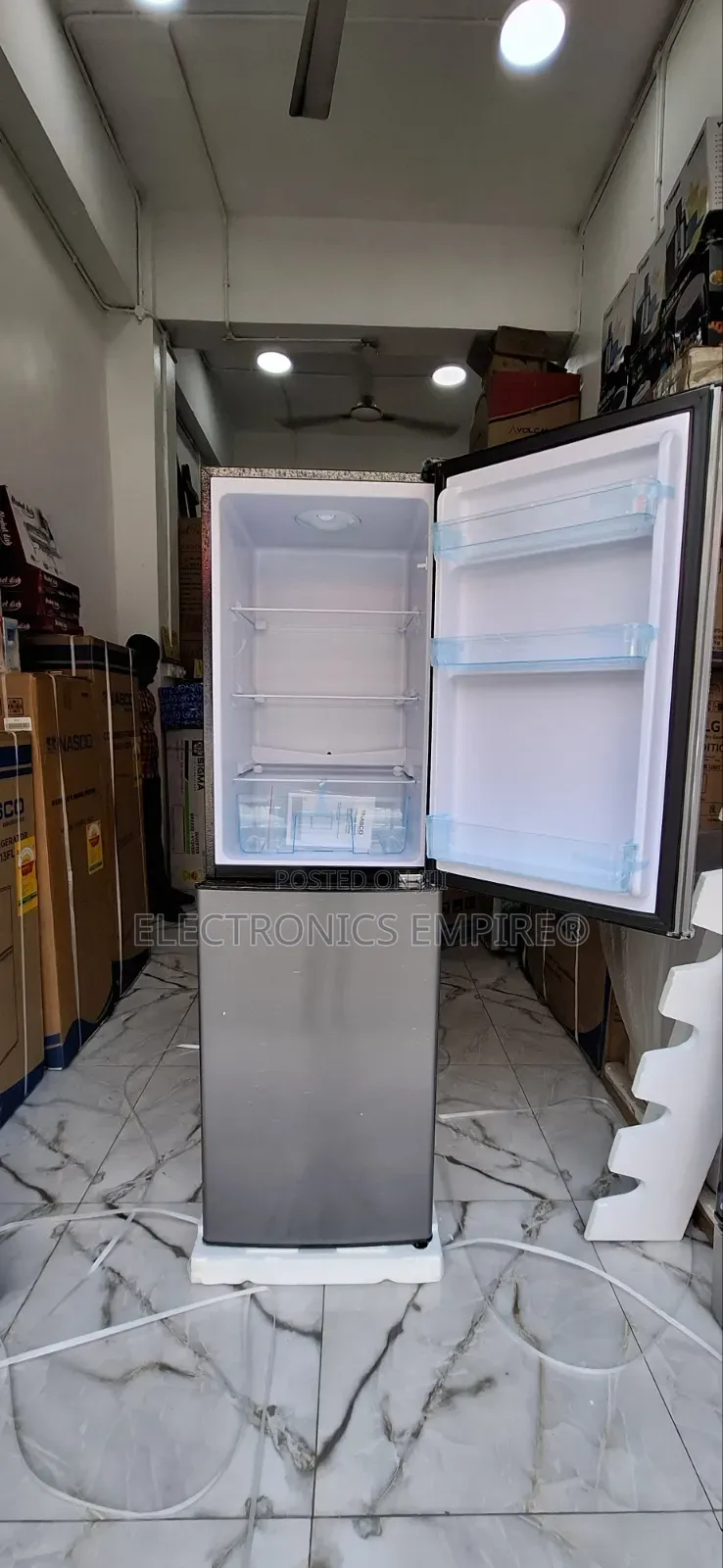 Beautiful 196ltrs Nasco Fridge Bottom Freezer