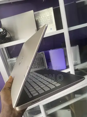 Laptop HP 14-dq1025cl 8GB Intel Core i5 SSD 256GB