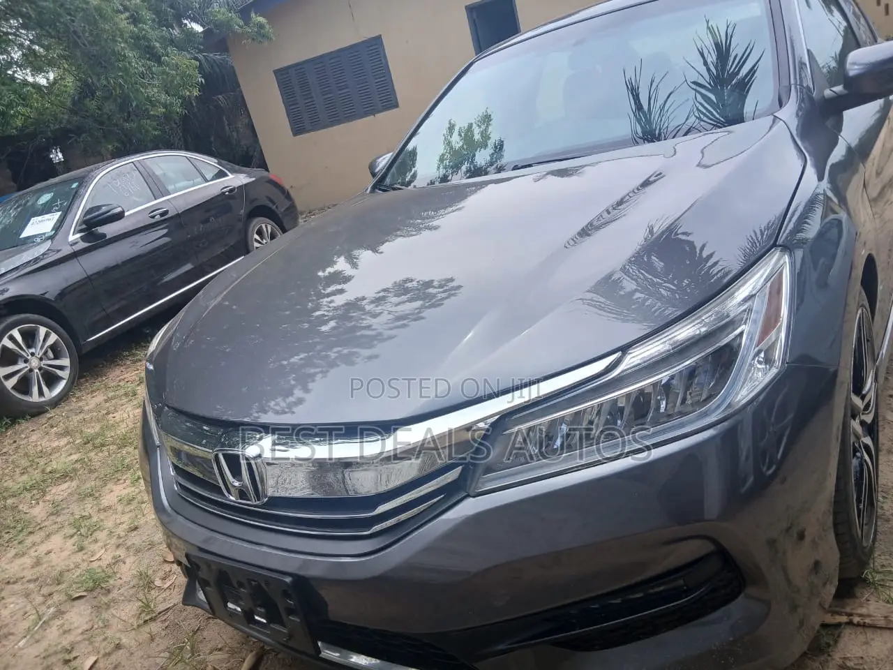 Honda Accord Sport 4dr Sedan FWD (2.4L 4cyl 2A) 2017 Gray