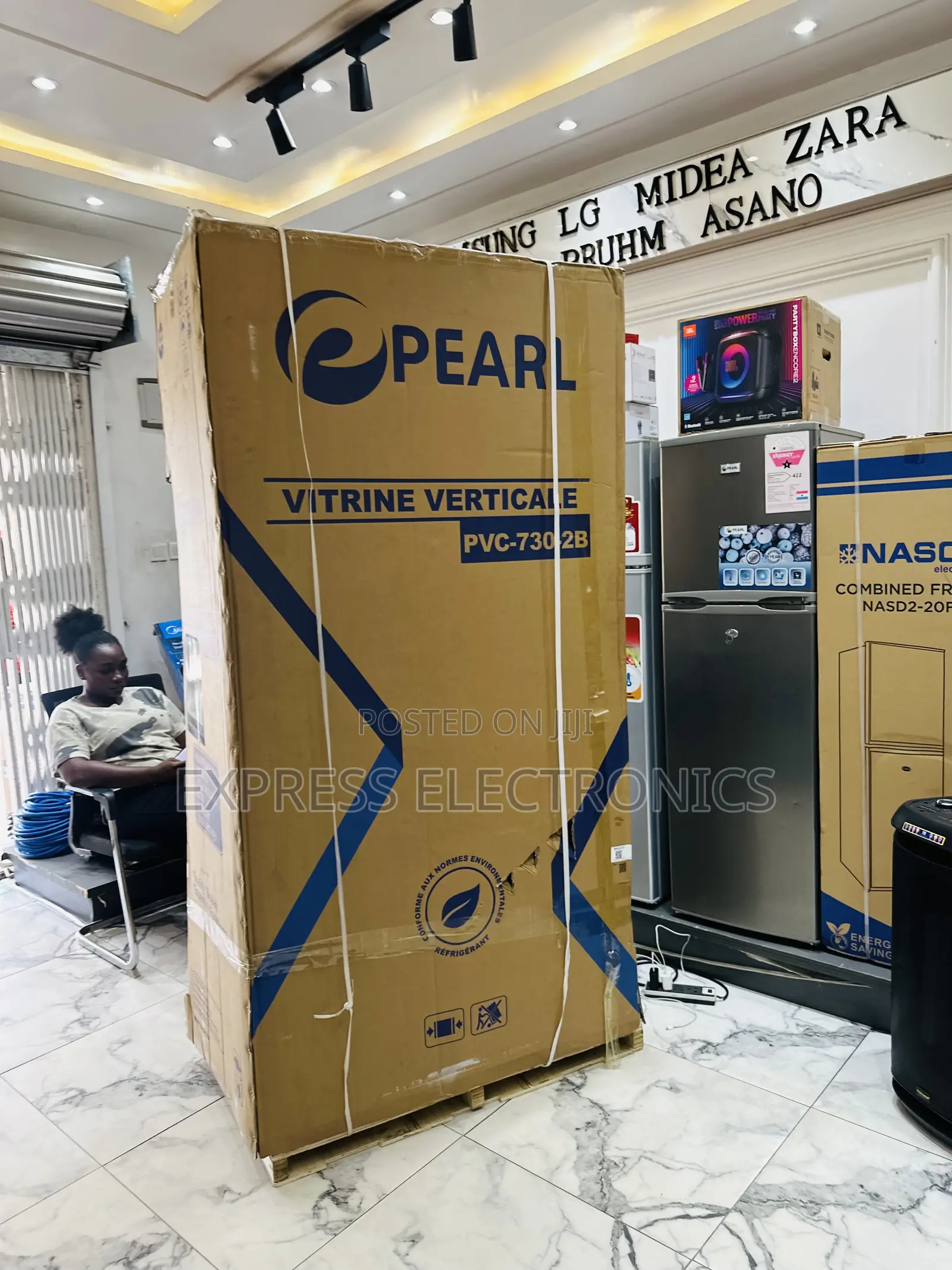 Text Us Fir Your Pearl Display Ridge 610l Two Door