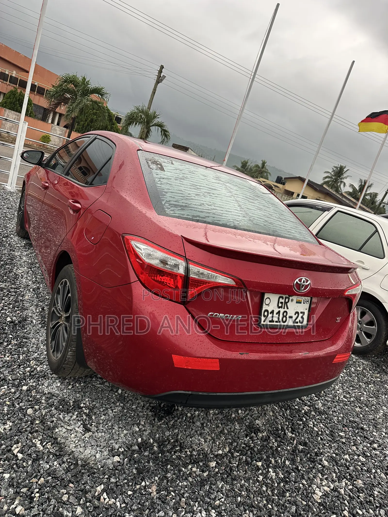 Toyota Corolla S 4dr Sedan (1.8L 4cyl CVT) 2016 Red