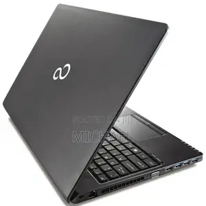 Laptop Fujitsu Lifebook A555 6GB Intel Core i3 SSD 500GB