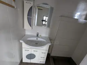 1bdrm Apartment in Little Rock Consult, Dzorwulu for rent