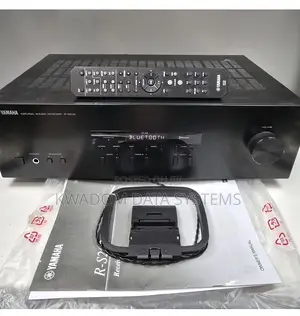 Yamaha R-S202 Natural Sound Stereo Receiver Bluetooth Black