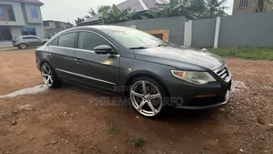 Volkswagen CC 2.0 Luxury 2011 Blue