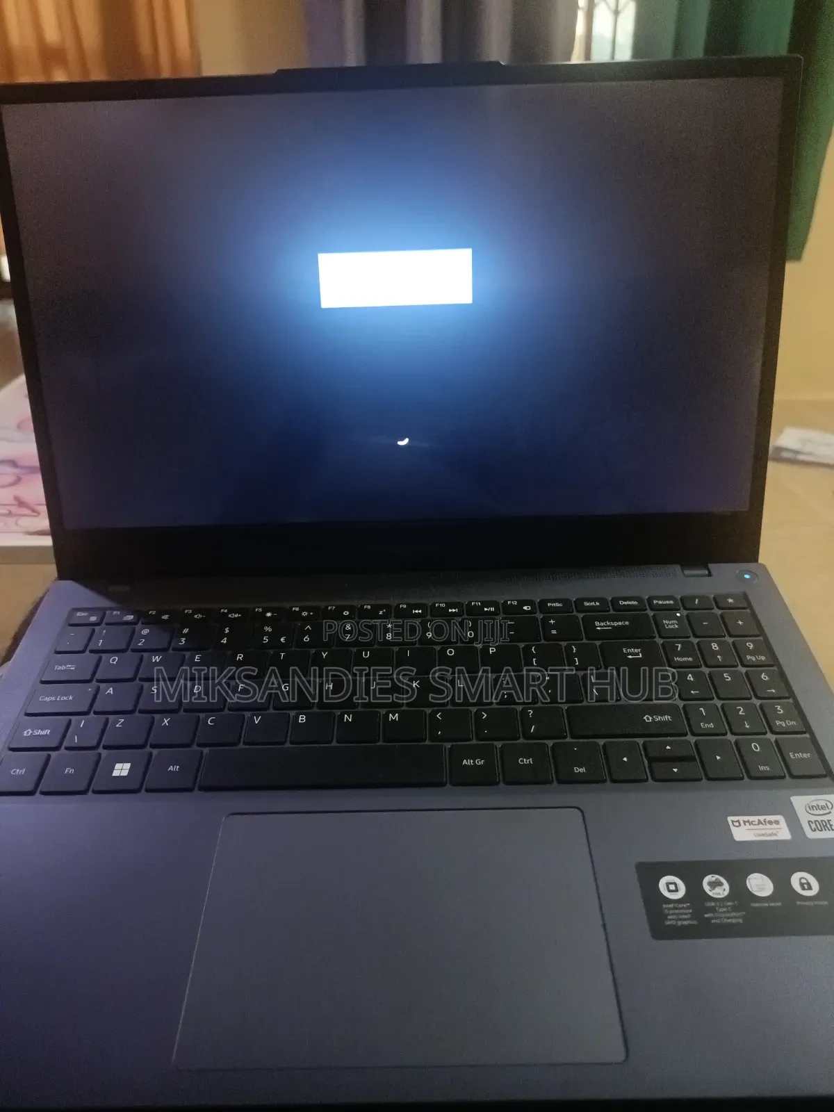 Laptop Medion 8GB Intel Core i5 SSD 256GB