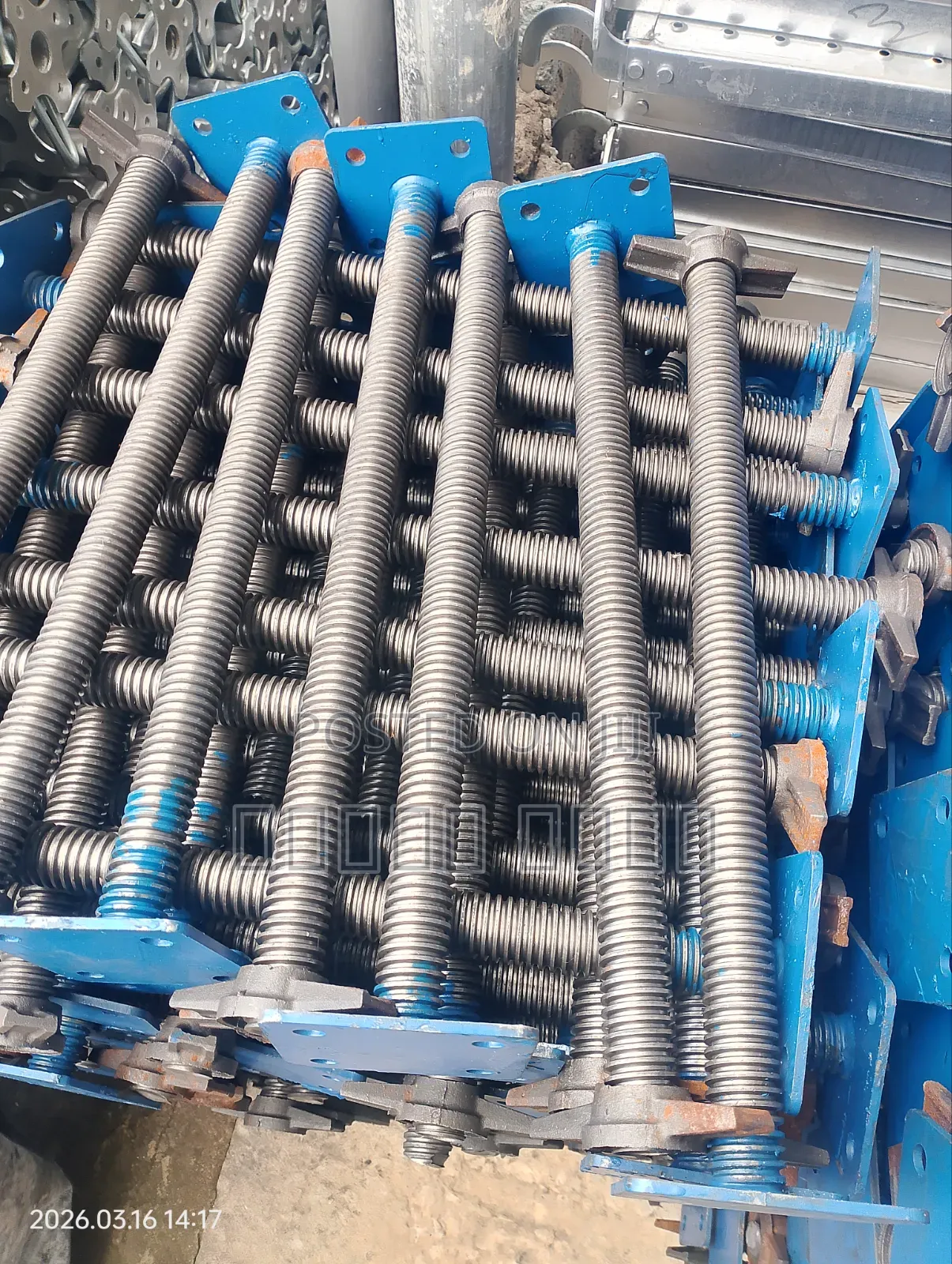 Base Jacks