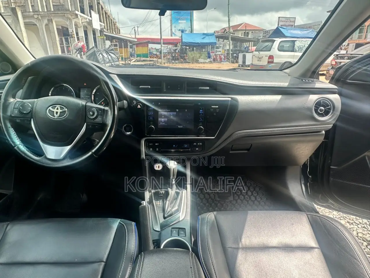 Toyota Corolla 2018 Black