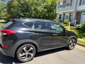 Hyundai Tucson Limited AWD 2016 Black