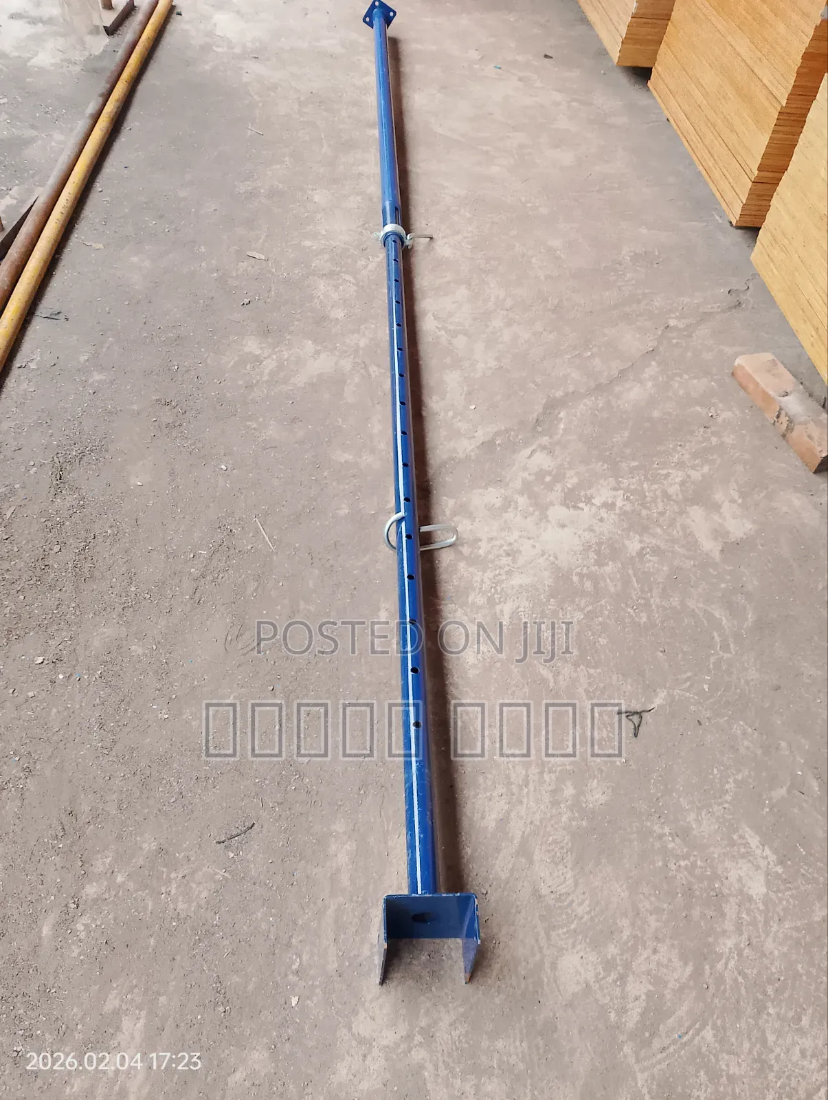 4m Steel Props