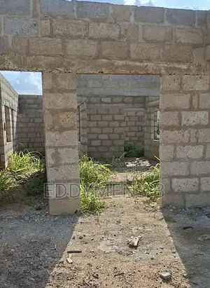 4bdrm House in Bosomtwe for sale