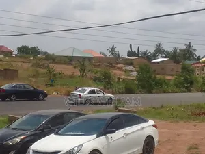 An Acre (4plot) on Busy Road for Rent or Lease
