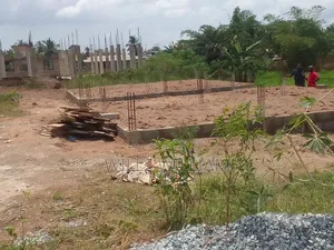 An Acre (4plot) on Busy Road for Rent or Lease