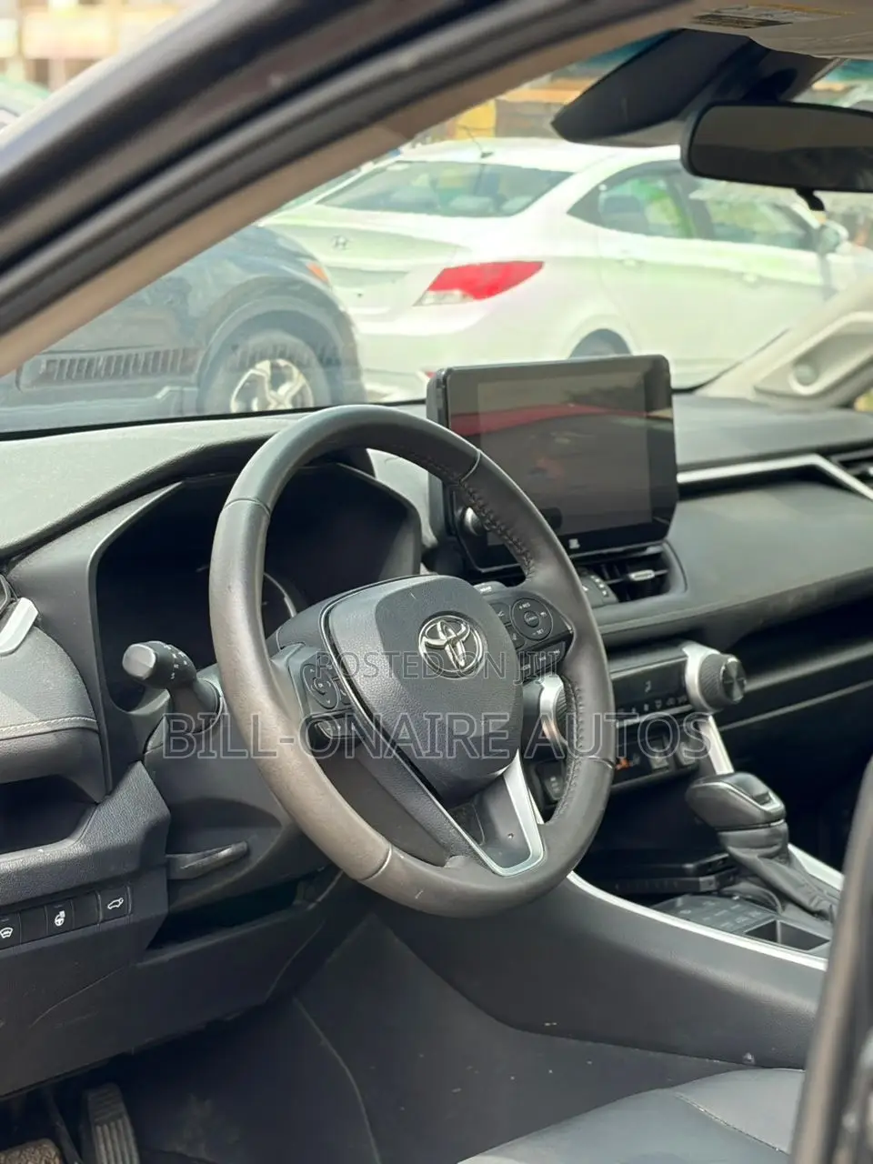 Toyota RAV4 XLE Premium AWD 2024 Black