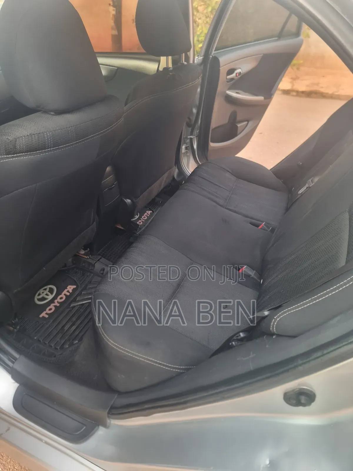 Toyota Corolla 2013 Silver