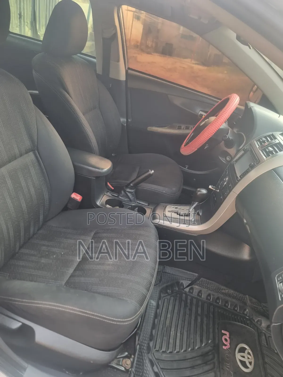 Toyota Corolla 2013 Silver