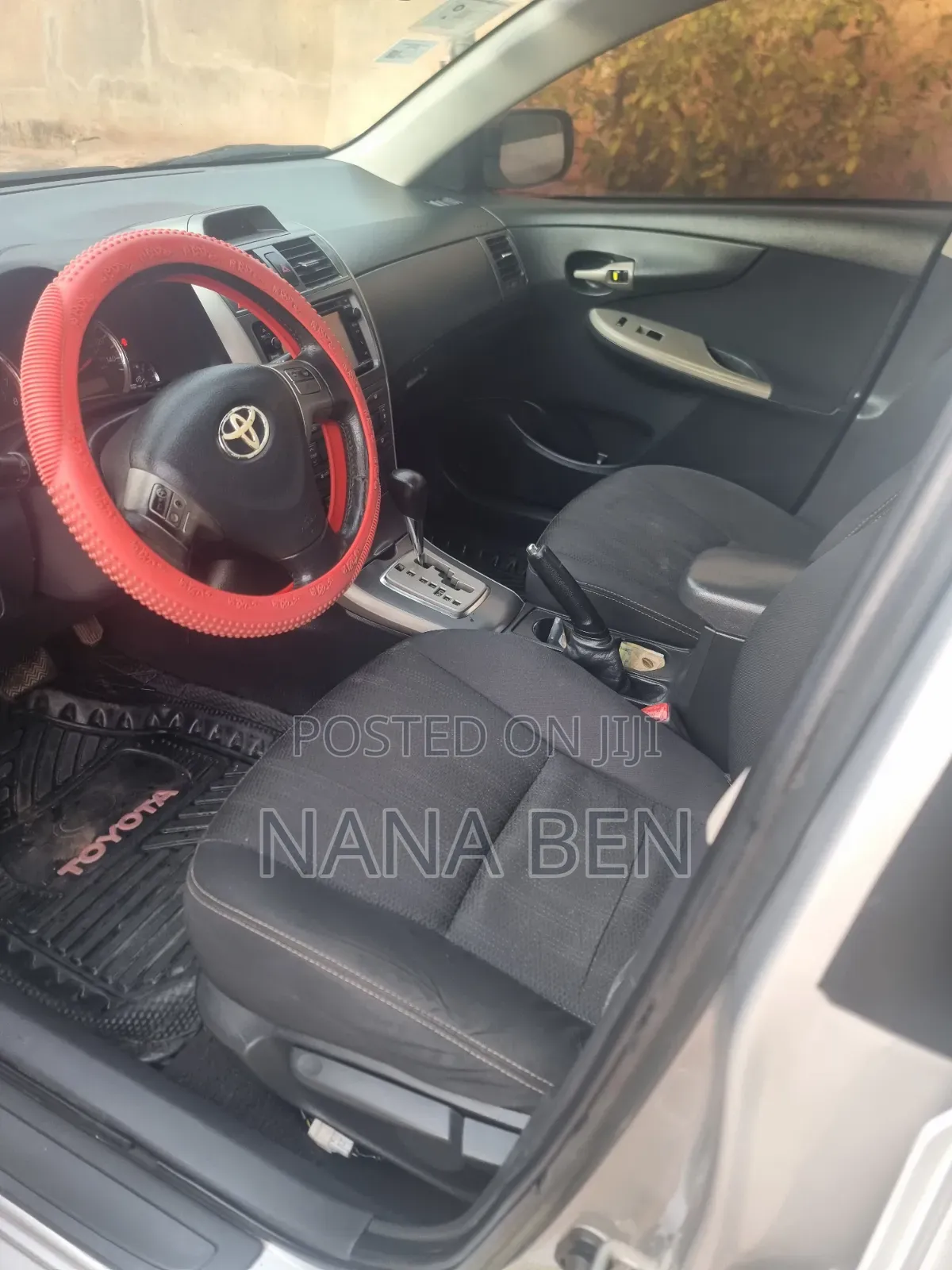 Toyota Corolla 2013 Silver