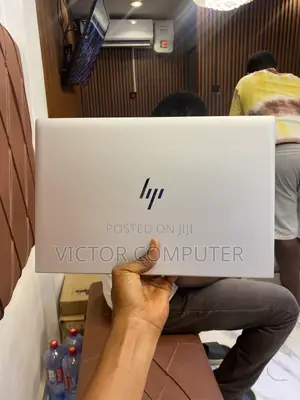 Laptop HP EliteBook 845 G8 8GB AMD Ryzen 5 SSD 256GB
