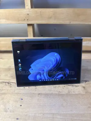 Laptop Lenovo 300e 4GB Intel SSD 128GB