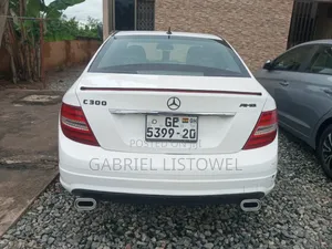 Mercedes-Benz C300 2013 White
