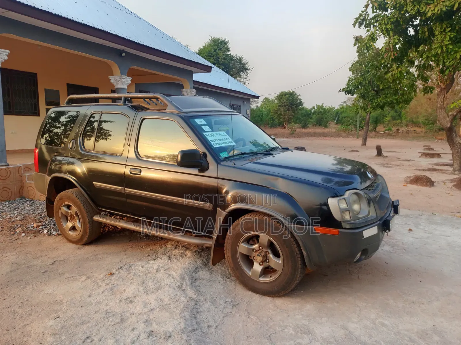 Nissan Xterra 2002 Black