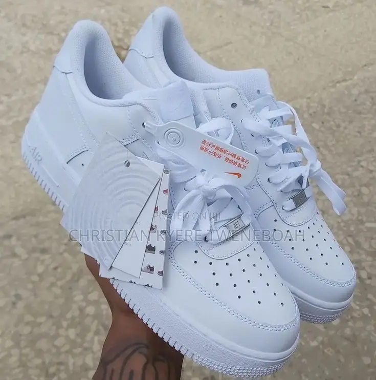 Air Force 1 Black and White