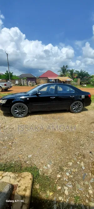 Hyundai Sonata 2011 Black