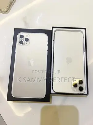 New Apple iPhone 11 Pro Max 64 GB White