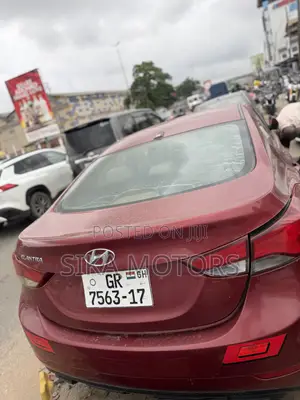 Hyundai Elantra 2015 Red