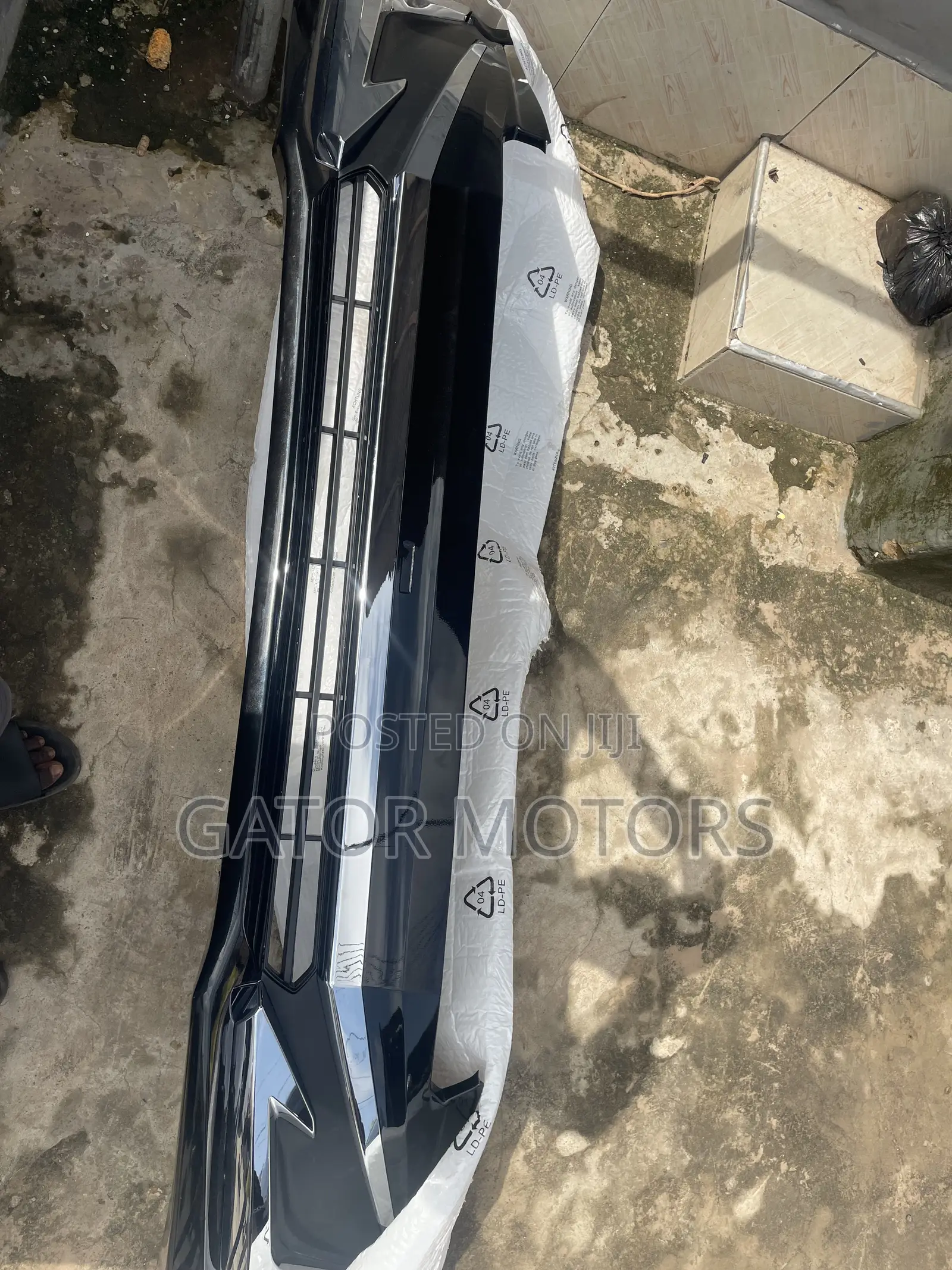 Landcruiser Pardo 2017 - 2023 Front Spoiler Basic