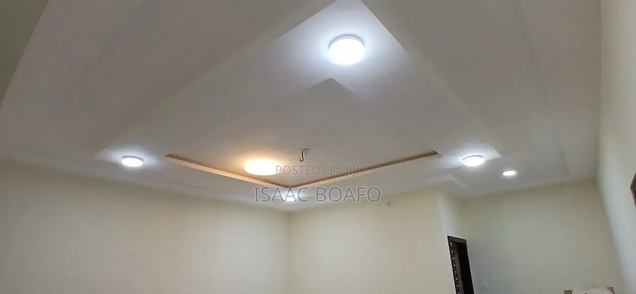 2bdrm House in Accra Metropolitan for rent