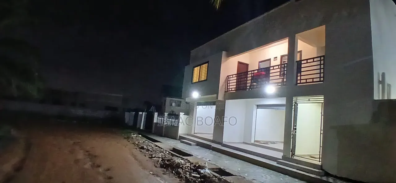 2bdrm House in Accra Metropolitan for rent