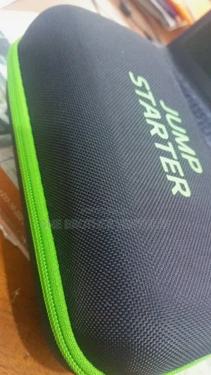 Rechargeable Multifunctional Car Battery Jumper Device 12v
