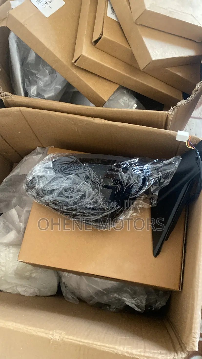 Honda Accord 2018 Side Mirror With Sensorblack Left Side 1 Piece