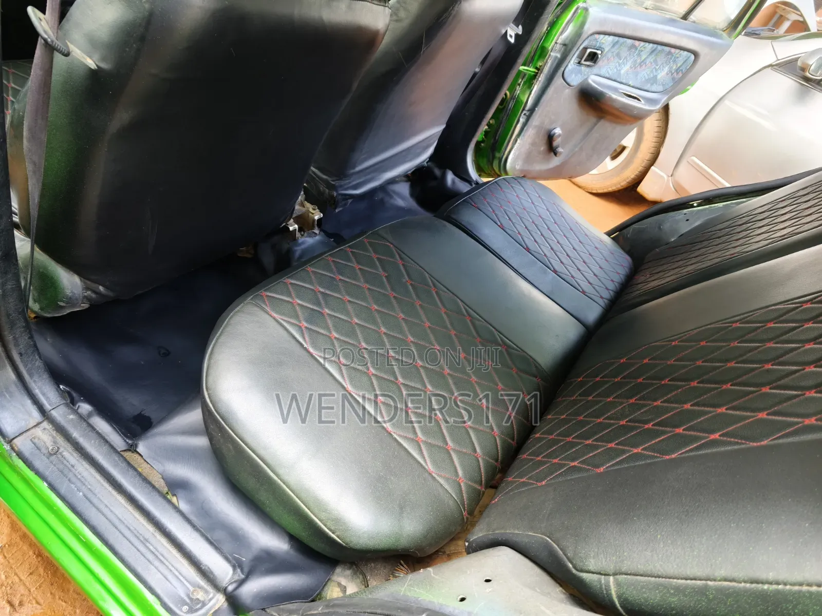 Nissan Almera 2000 Green