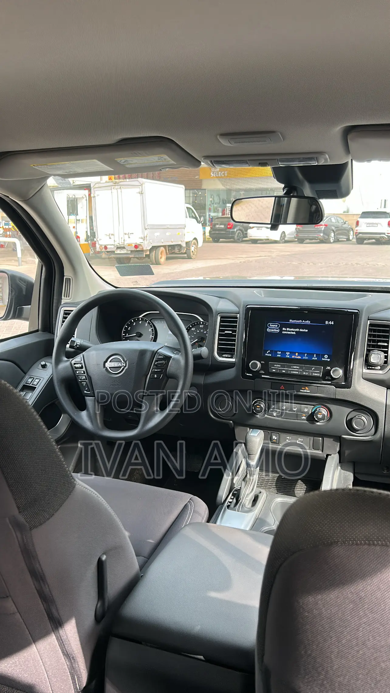 Nissan Frontier SV 2023 Gray