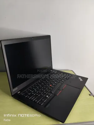 Laptop Lenovo ThinkPad T14s Gen 2 16GB Intel Core i7 SSD 256GB