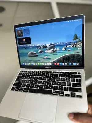 Laptop Apple MacBook Air 16GB Apple M1 SSD 256GB