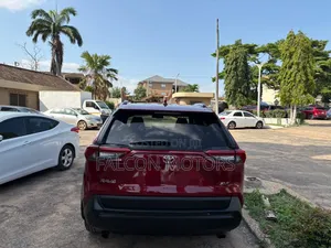 Toyota RAV4 XLE Premium AWD 2020 Red