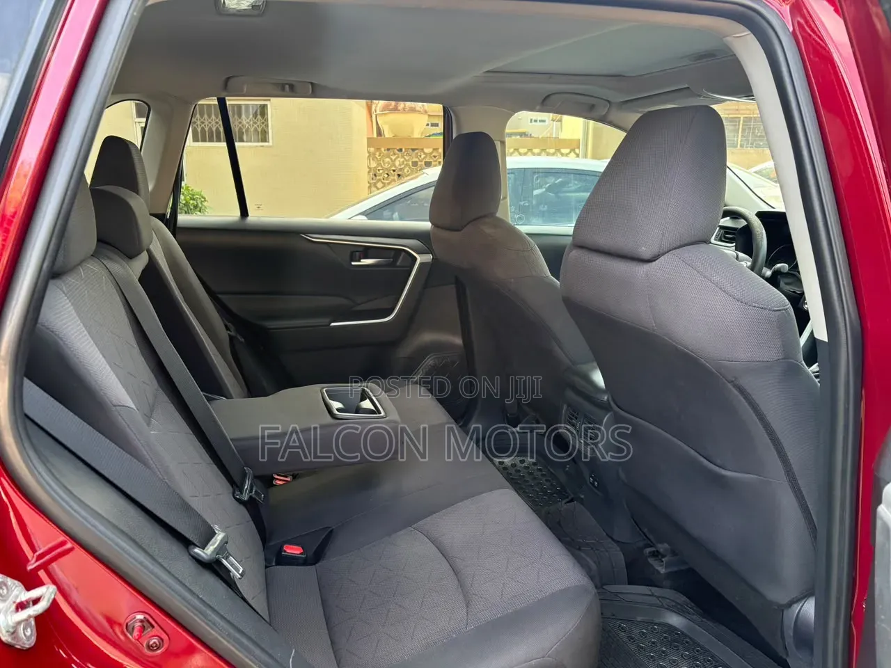 Toyota RAV4 XLE Premium AWD 2020 Red