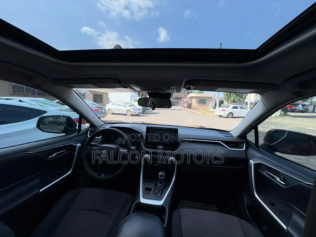 Toyota RAV4 XLE Premium AWD 2020 Red