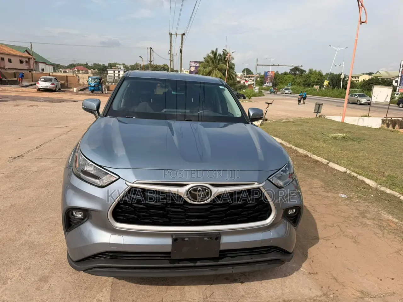 Toyota Highlander LE AWD 2020 Blue