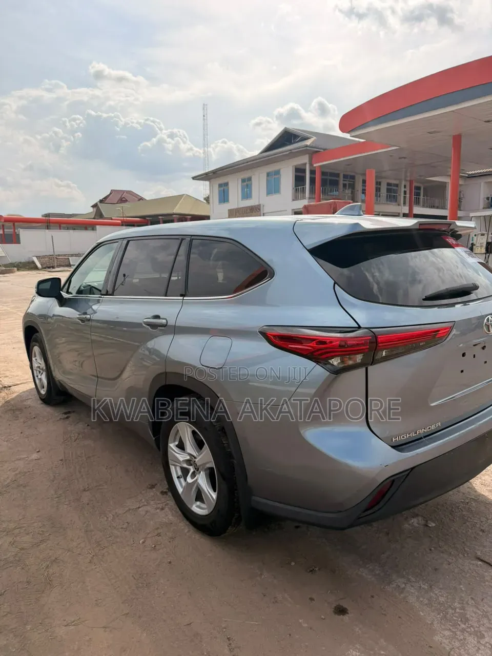 Toyota Highlander LE AWD 2020 Blue