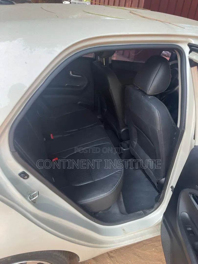 Kia Morning 2013 White