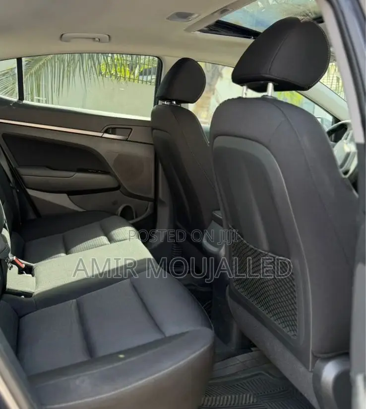 Hyundai Elantra Limited 2018 Silver