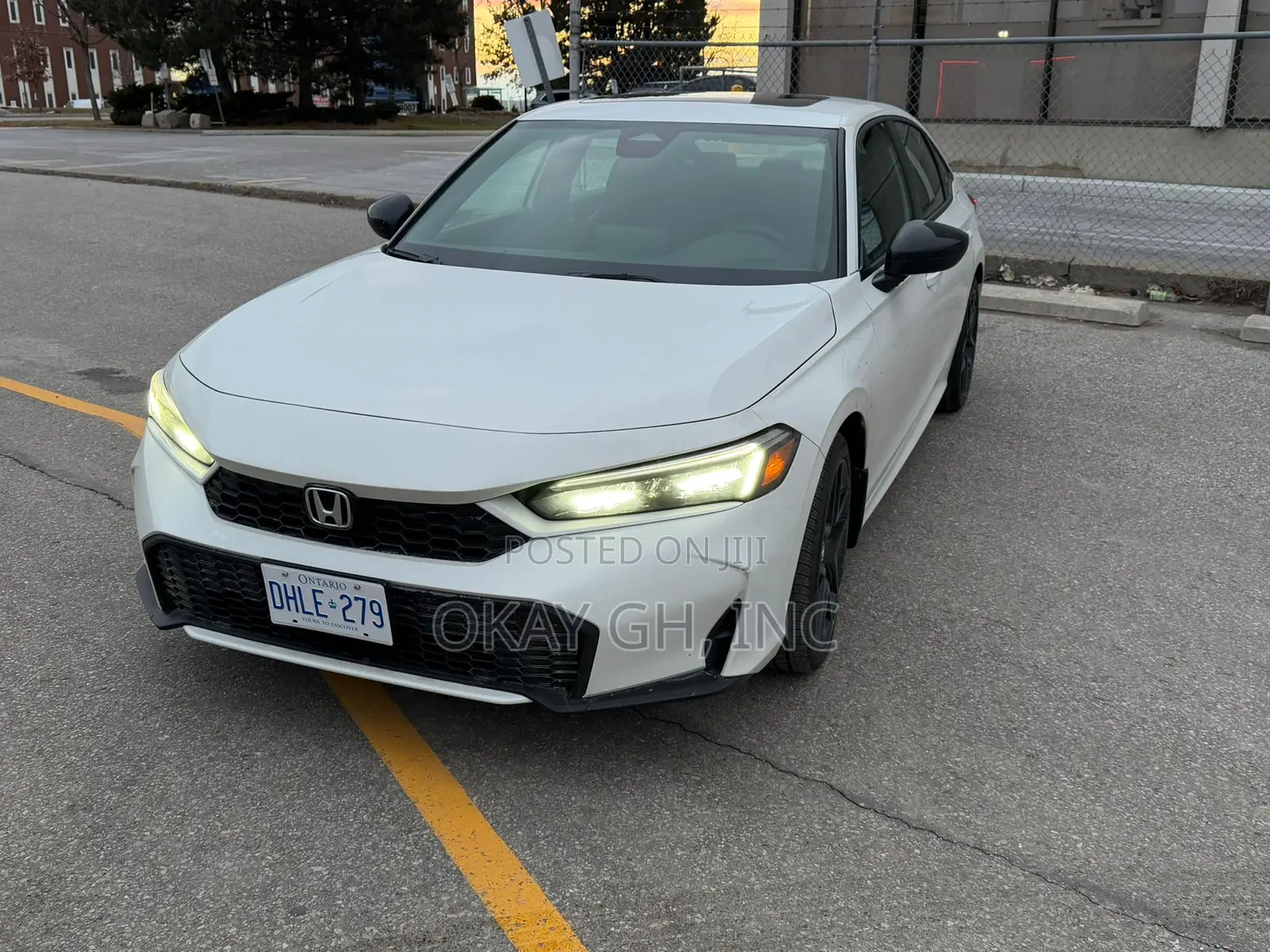 Honda Civic Hybrid Sport Touring CVT 2025 White