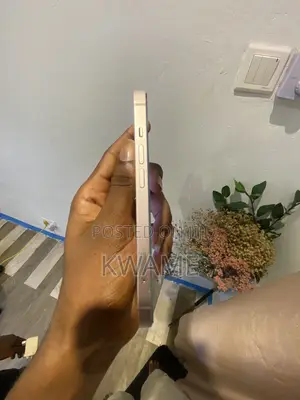 Apple iPhone 13 128 GB Rose Gold