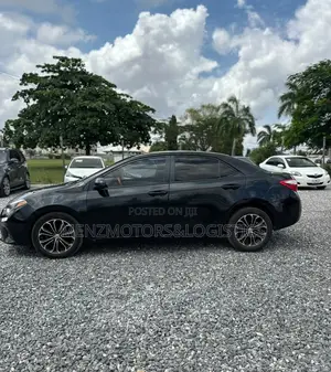 Toyota Corolla LE 4dr Sedan (1.8L 4cyl CVT) 2015 Black