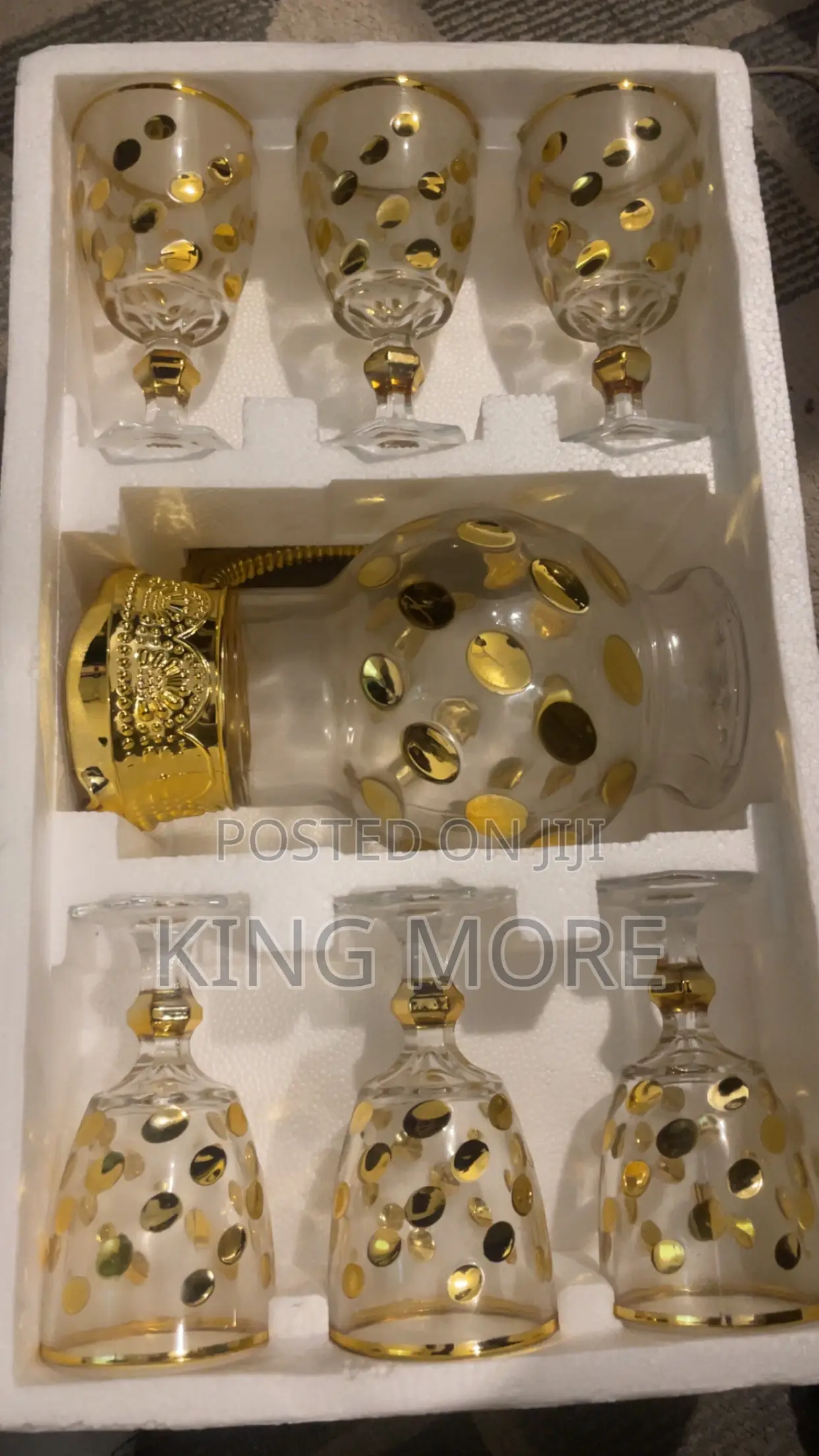 A Nice 7 Heavy Turkey Glassware Set for Sale